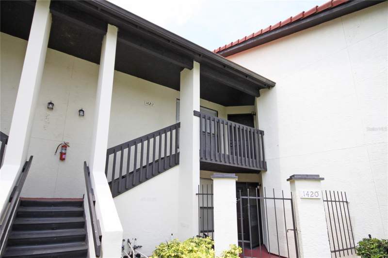 R C WorldCondos for Sale in Orlando, FL