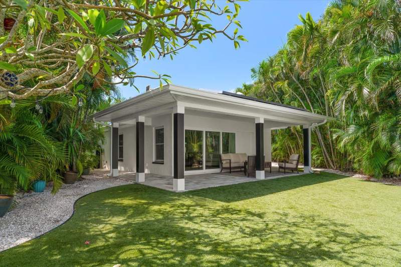 4 bedroom Single Family Residence at 1907 Bay Boulevard, Indian Beach Re-Revised 6th Add, Indian Rocks Beach — photo 3