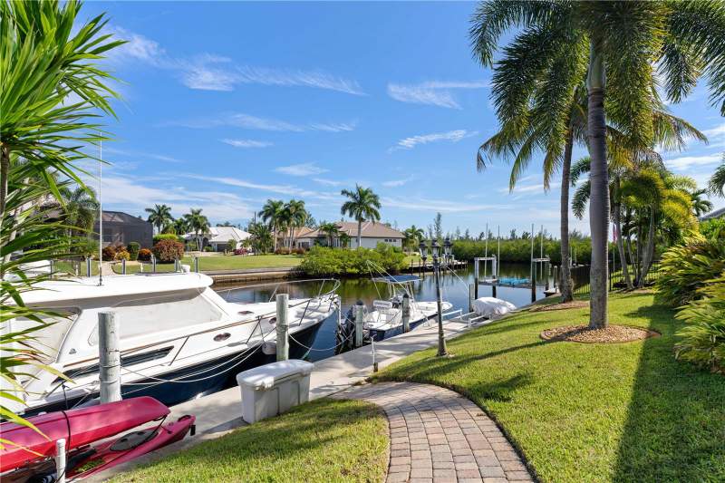 3 bedroom Single Family Residence at 1448 Kiwi Court, Punta Gorda Isles Sec 14, Punta Gorda — photo 4