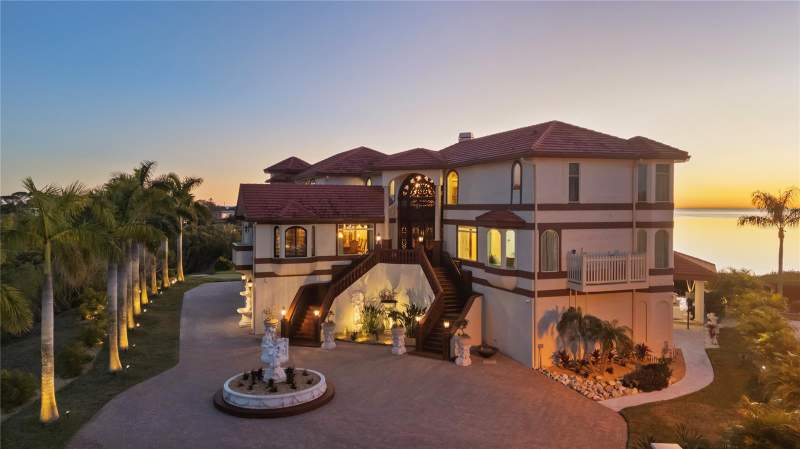 6 bedroom Single Family Residence at 2115 Alexis Court, Pointe Alexis North Ph III, Tarpon Springs — photo 5
