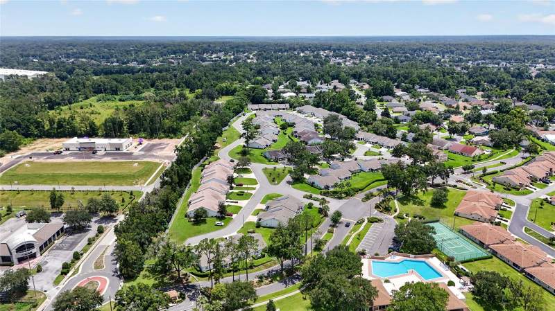2 bedroom Single Family Residence at 2429 SE 18th Circle, Magnolia Garden Villas Or 1412/521, Ocala — photo 2