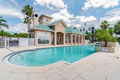 1201 Bay Club Circle, Tampa FL - photo 8 of 69