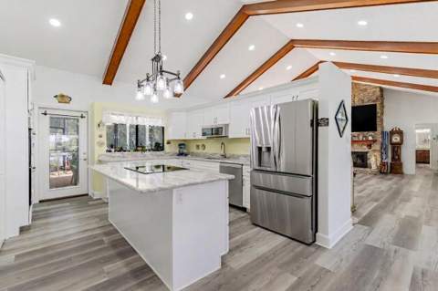33816 Spring Drive, Leesburg FL - photo 6 of 6