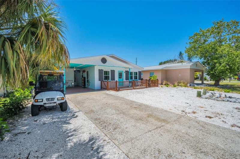 2 bedroom Single Family Residence at 305 15TH AVENUE, INDIAN BEACH RE-REVISED 1ST ADD, INDIAN ROCKS BEACH — photo 5