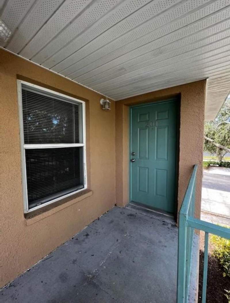 Glen Crest Condo