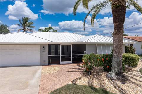 2211 Palm Tree Drive, Punta Gorda FL - photo 16 of 60
