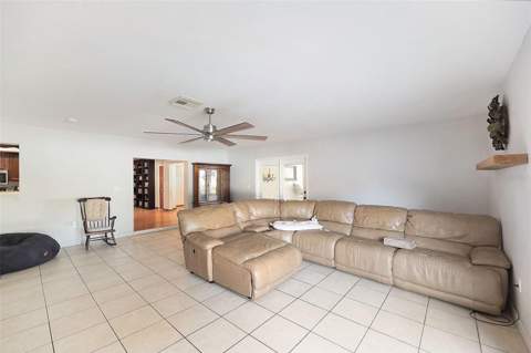 5967 102nd Avenue, Pinellas Park FL - photo 8 of 37