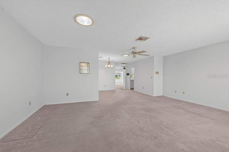 2 bedroom Single Family Residence at 106 Silverbell Court, Sun City Center Unit 45 1st Ad, Sun City Center — photo 3