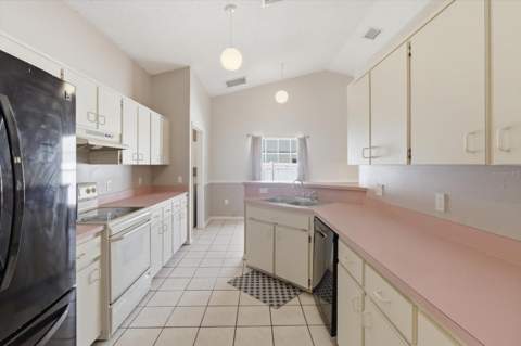 10417 Ashview Lane, Hudson FL - photo 10 of 35