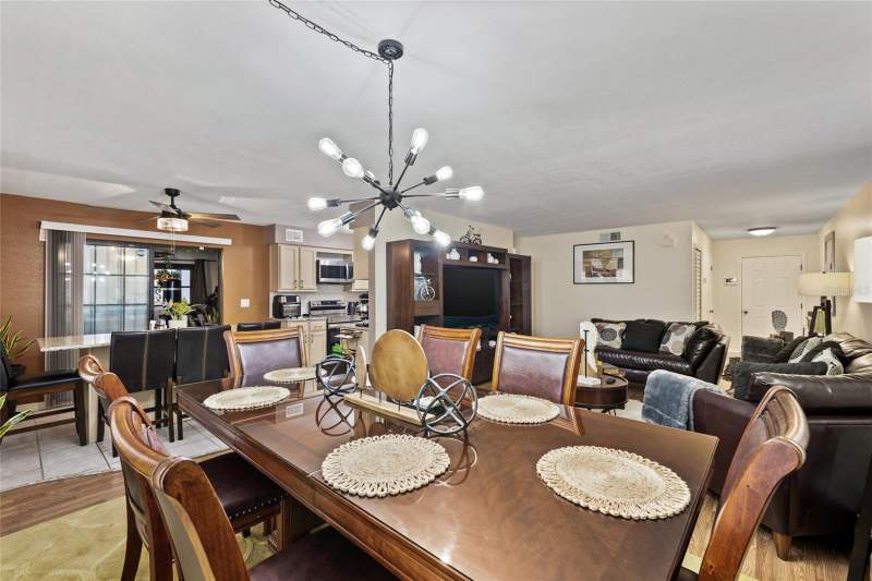2 bedroom Condominium at 100 E Oak Terrace Drive #A2, Leesburg Coach Houses At Leesbug Condo, Leesburg — photo 3