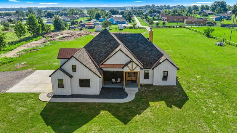 4 bedroom Single Family Residence at 9755 SE 58th Avenue, Baseline Ranchettes, Belleview — photo 3