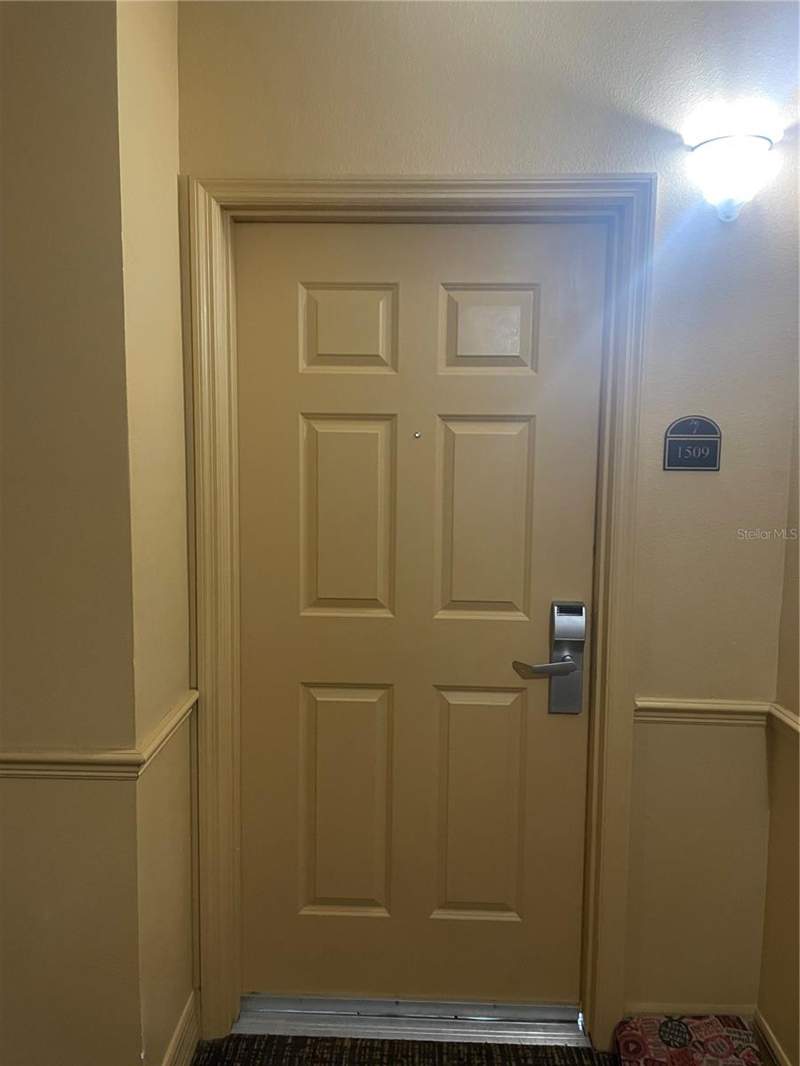 3 bedroom Condo - Hotel at 8112 Poinciana Boulevard #1509, Lake Buena Vista Resort, Orlando — photo 3