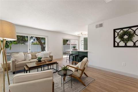 3906 Blooming Hill Lane, Palm Harbor FL - photo 13 of 54