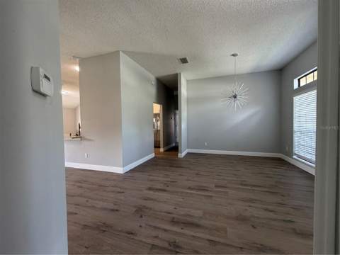 1009 Corkwood Drive, Oviedo FL - photo 10 of 27