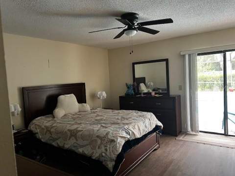 18330 Cypress View Way, Tampa FL - photo 8 of 12