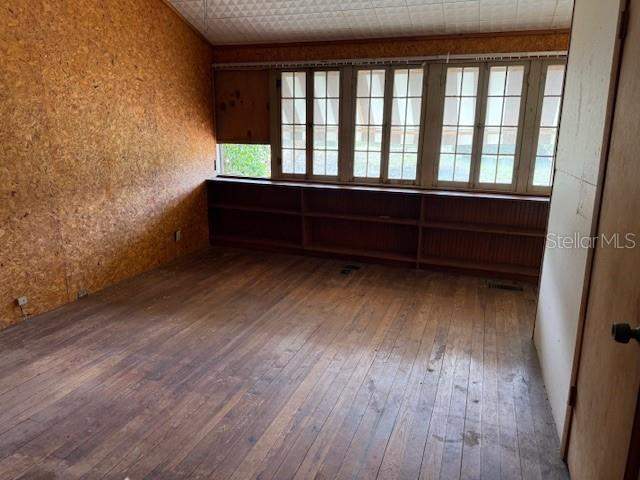 4 bedroom Single Family Residence at 1600 E Lakeview Avenue, Eustis King Homestead, Eustis — photo 4