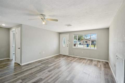 3207 Coldwell Drive, Holiday FL - photo 9 of 44