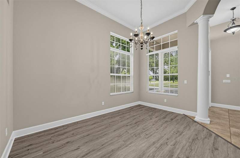 5 bedroom Single Family Residence at 726 Regina Circle, Johns Landing Ph 01 44/47, Oakland — photo 5