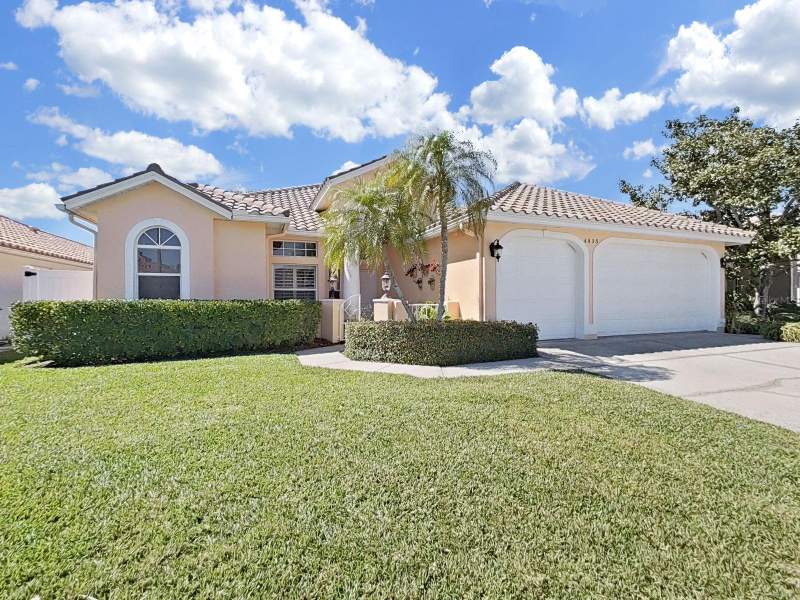 3 bedroom Single Family Residence at 4833 Windmill Palm Terrace, Placido Bayou, St Petersburg — photo 4