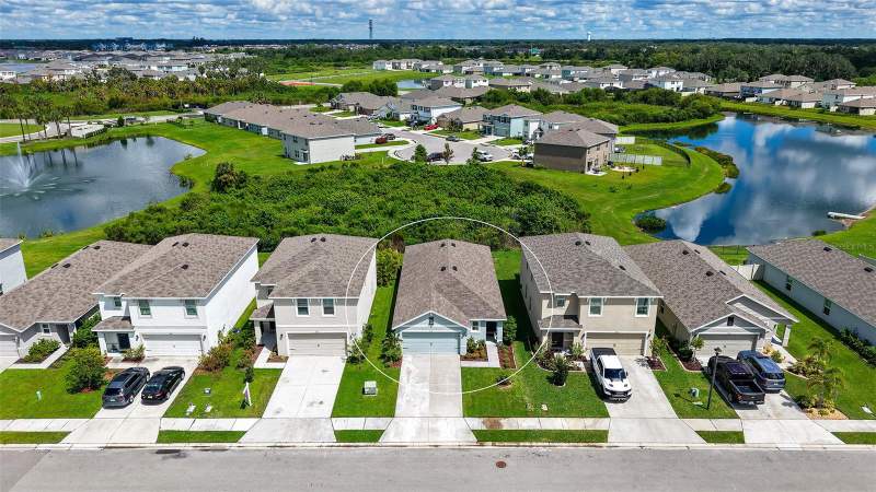 3 bedroom Single Family Residence at 5250 Rocky Coast Place, Silverstone North Ph Ia & Ib, Palmetto — photo 3