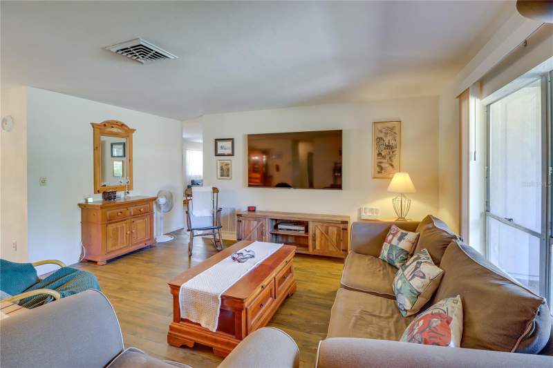 2 bedroom Single Family Residence at 20790 SW 88th Place Road, Rainbow Spgs 01 Rep, Dunnellon — photo 3