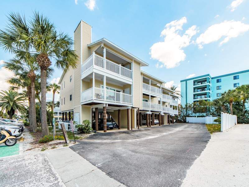 2 bedroom Condominium at 2406 Gulf Boulevard #204, Sunraker West Condo, Indian Rocks Beach — photo 3