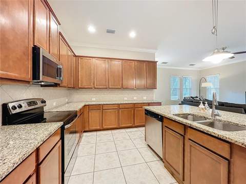 8461 Greider Way, Orlando FL - photo 11 of 58