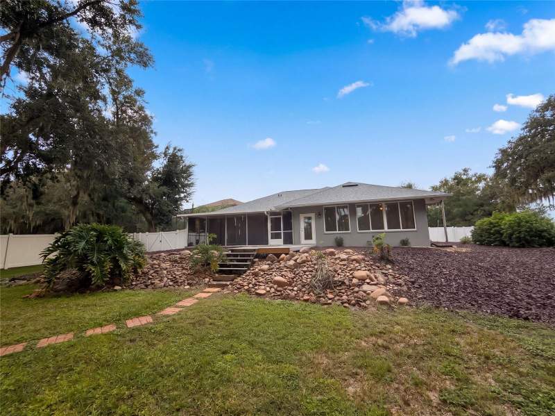3 bedroom Single Family Residence at 219 Willow Bend Parkway, North Tampa Land Cos Sub, Lutz — photo 5