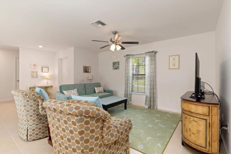 3 bedroom Single Family Residence at 3134 Perugia Street, Port Charlotte Sub 01, North Port — photo 4