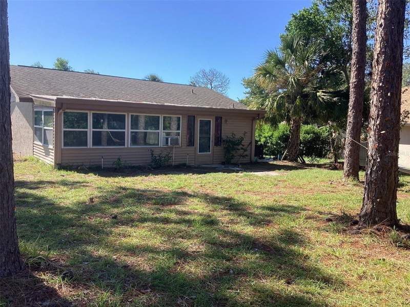 2 bedroom Single Family Residence at 8445 Dunnellon Road, Heather The, Weeki Wachee — photo 3