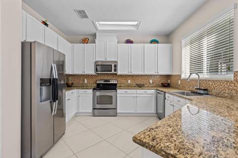 12955 Moss Park Ridge Drive, Orlando FL - photo 14 of 43