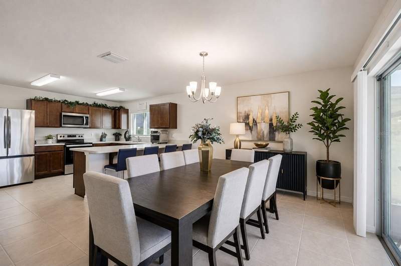 4 bedroom Single Family Residence at 3110 Sanctuary Drive, Sanctuary Phase 3B Pb 82 Pg 89-95 Lot 498 Orb 6371, Clermont — photo 4