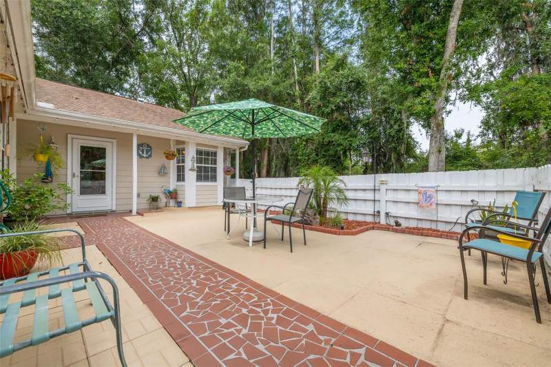 2 bedroom Villa at 12432 Knollbrook Lane, Shadow Run, Hudson — photo 2