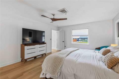 7402 Castle Drive, Sarasota FL - photo 24 of 68