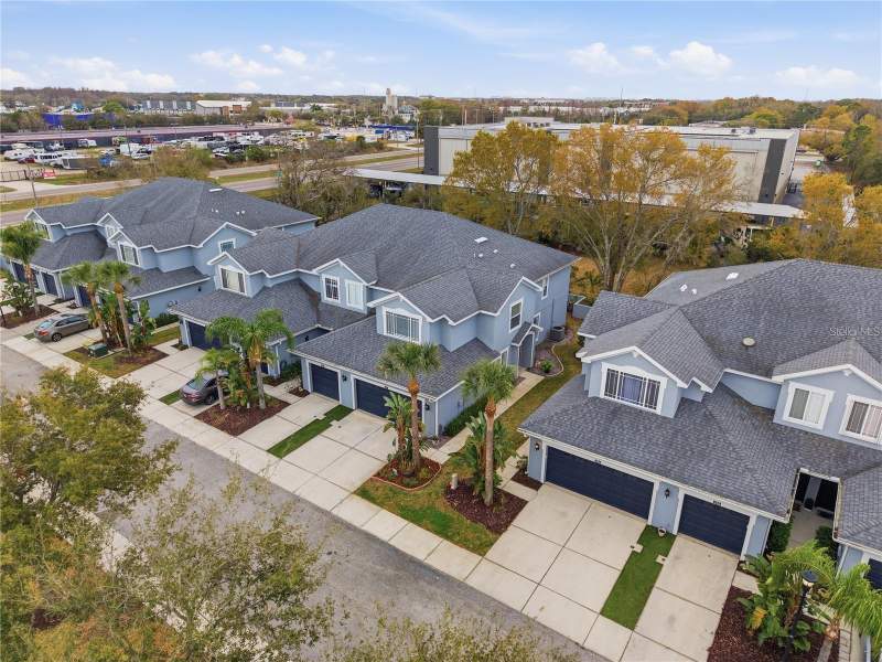 Townhomes At Parkside