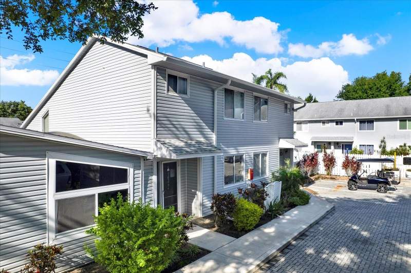 Loch Lomond Estates Condo