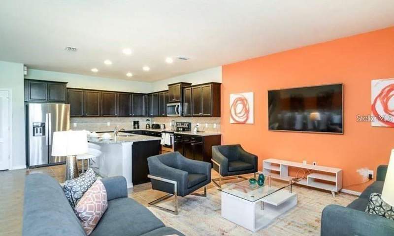 9 bedroom Single Family Residence at 8817 Corcovado Drive, Windsor At Westside Ph 2B, Kissimmee — photo 2