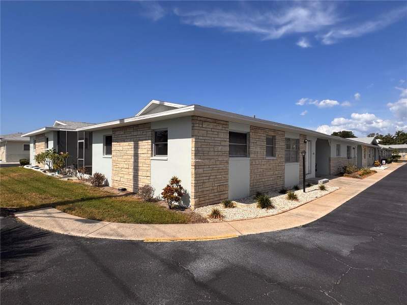 12400 PARK BOULEVARD #625 home for sale in Seminole Hill Villas