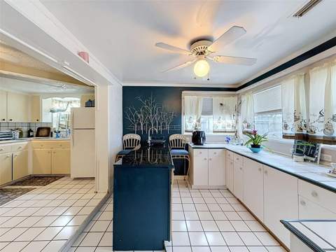 3649 Holiday Lake Drive, Holiday FL - photo 21 of 44