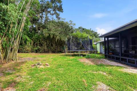 2533 Hawthorne Street, Sarasota FL - photo 8 of 42