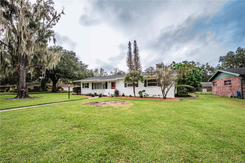 3 bedroom Single Family Residence at 975 E Mann Road, La Hacienda, Bartow — photo 3