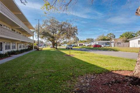1051 79th Avenue #103, St Petersburg FL - photo 20 of 22