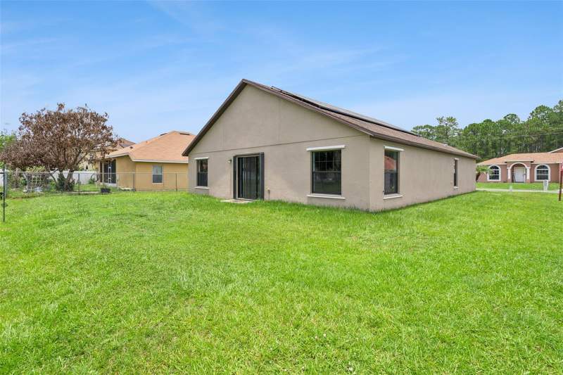 4 bedroom Single Family Residence at 1144 Cambourne Dr, Poinciana Village 2 Nbhd 1, Kissimmee — photo 2