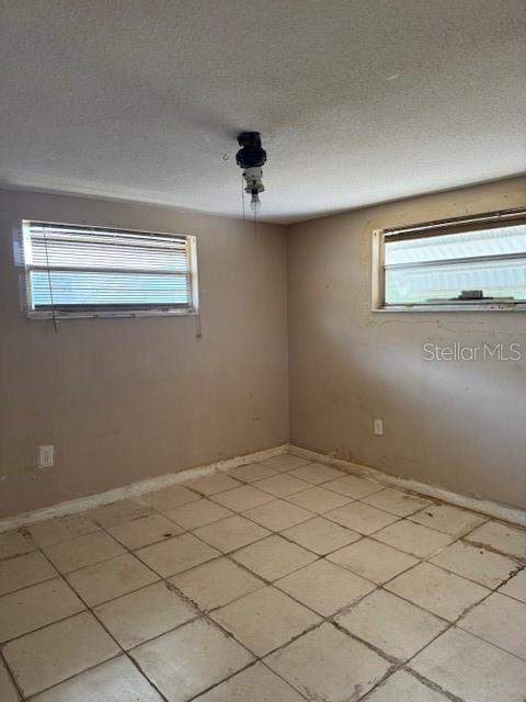 8811 Goshen Lane, Port Richey FL - photo 23 of 38