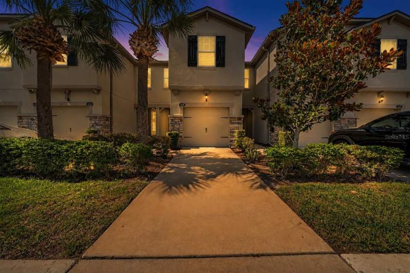 11728 CAMBIUM CROWN DRIVE home for sale in Boyette Park