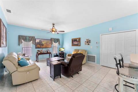 323 Alegriano Court, Kissimmee FL - photo 17 of 48