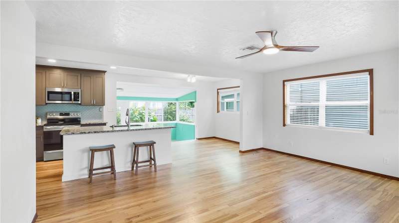 3 bedroom Single Family Residence at 4479 Fairview Avenue, Dowd Park, Orlando — photo 4