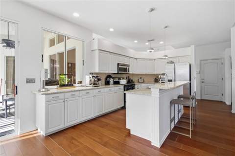 4106 Hearthstone Drive, Sarasota FL - photo 11 of 32