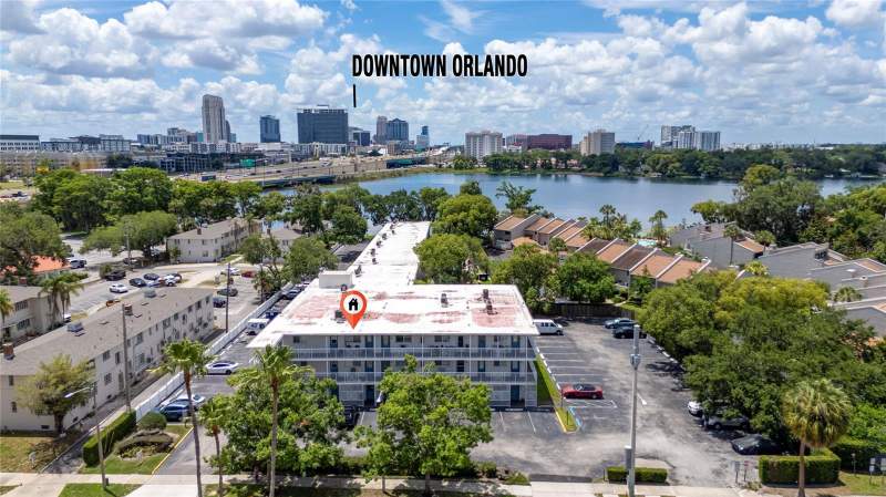 2 bedroom Condominium at 320 LAKEVIEW STREET #323, HAMPSHIRE HOUSE, ORLANDO — photo 2