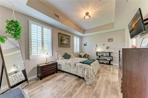 3129 Oriole Drive #102, Sarasota FL - photo 18 of 60